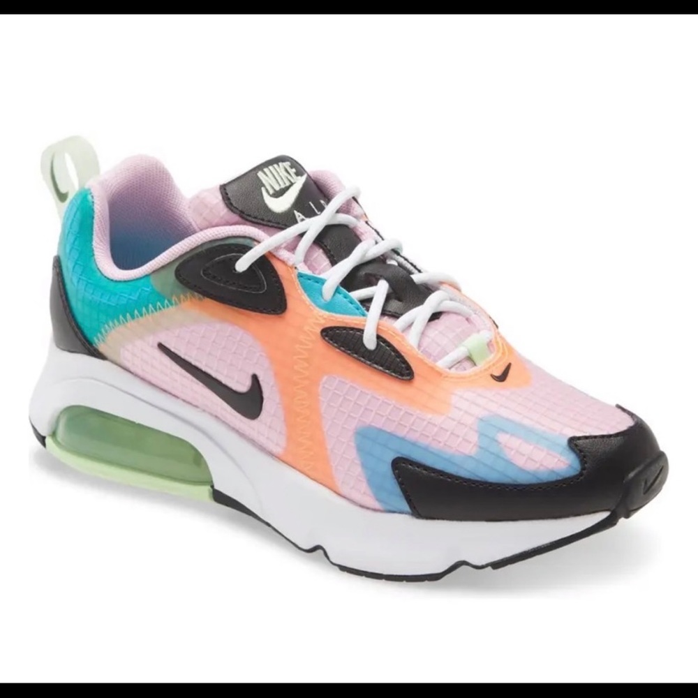 New Nike Air Max 200 SE Sneaker